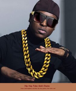 11 Best Fake Hip Hop Jewelry That Looks Real in 2021 | Complete Guide ...