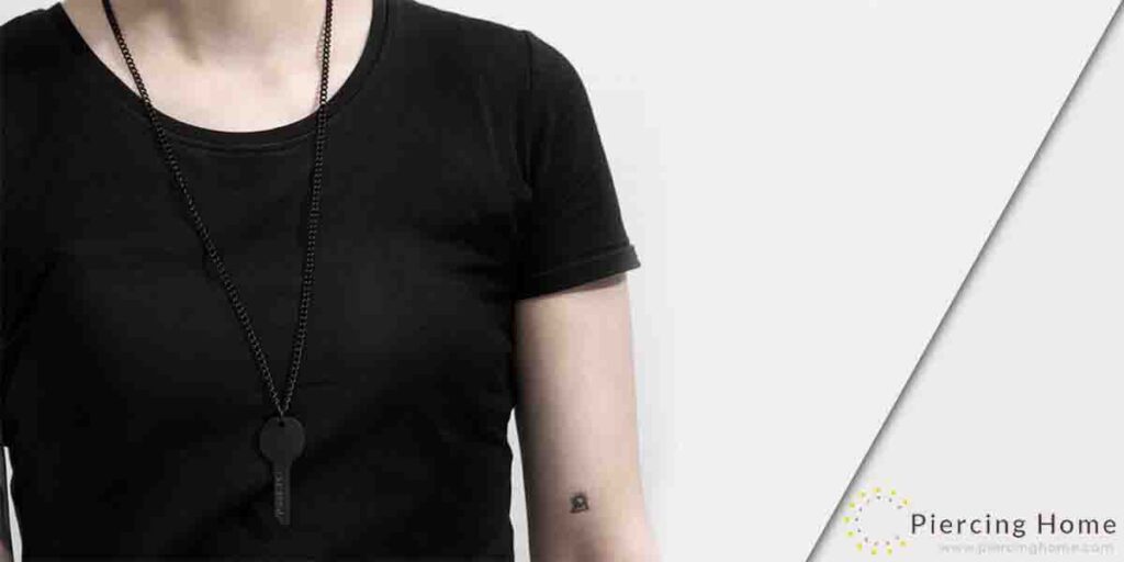What Does A Key Necklace Mean? Complete Answers